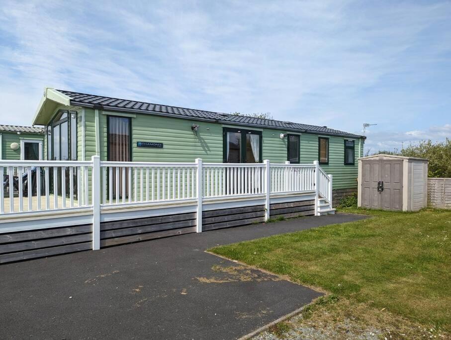 6 Berth Holiday Home On Ocean Edge Near Morecambe 希舍姆 外观 照片