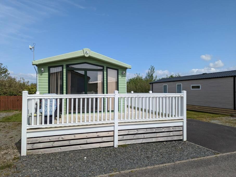 6 Berth Holiday Home On Ocean Edge Near Morecambe 希舍姆 外观 照片