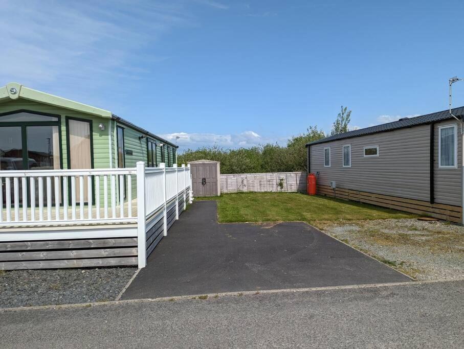 6 Berth Holiday Home On Ocean Edge Near Morecambe 希舍姆 外观 照片