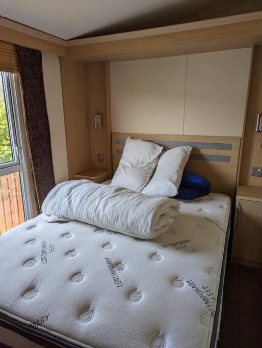 6 Berth Holiday Home On Ocean Edge Near Morecambe 希舍姆 外观 照片
