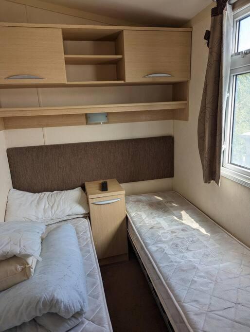 6 Berth Holiday Home On Ocean Edge Near Morecambe 希舍姆 外观 照片